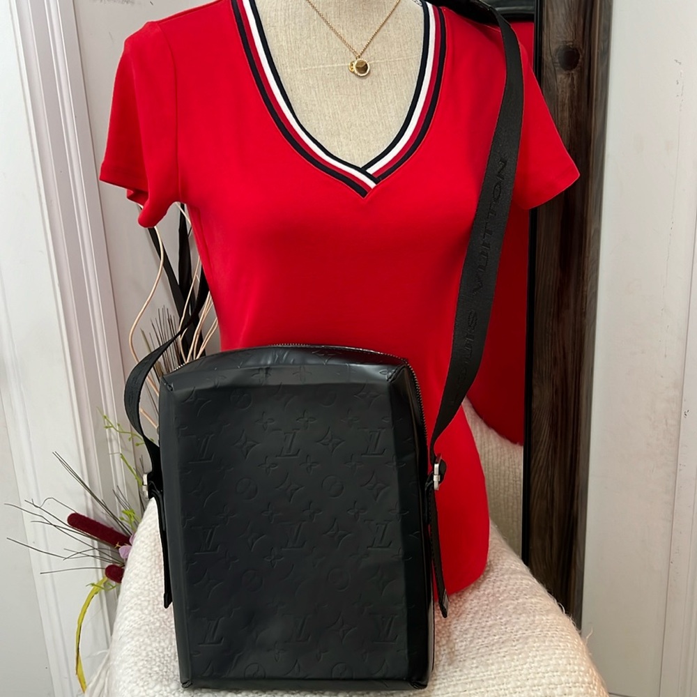Black Crosbody Bag